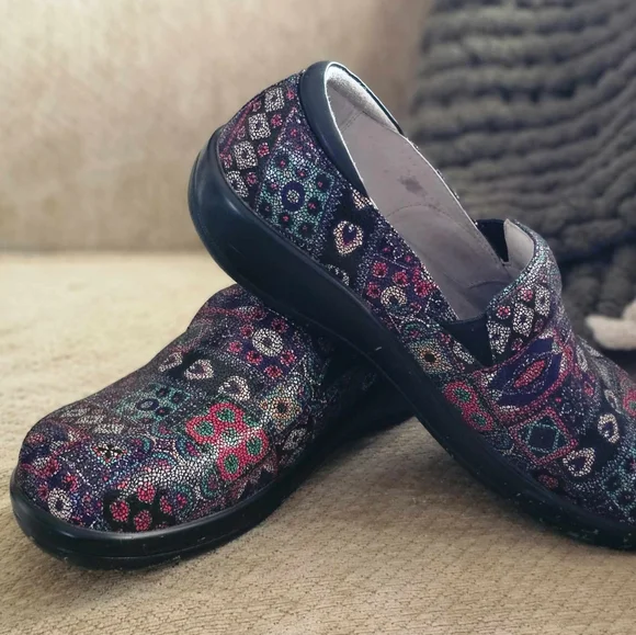 Woman's Alegria Keli "Persian Rug" Clogs sz 41 - Picture 4 of 4